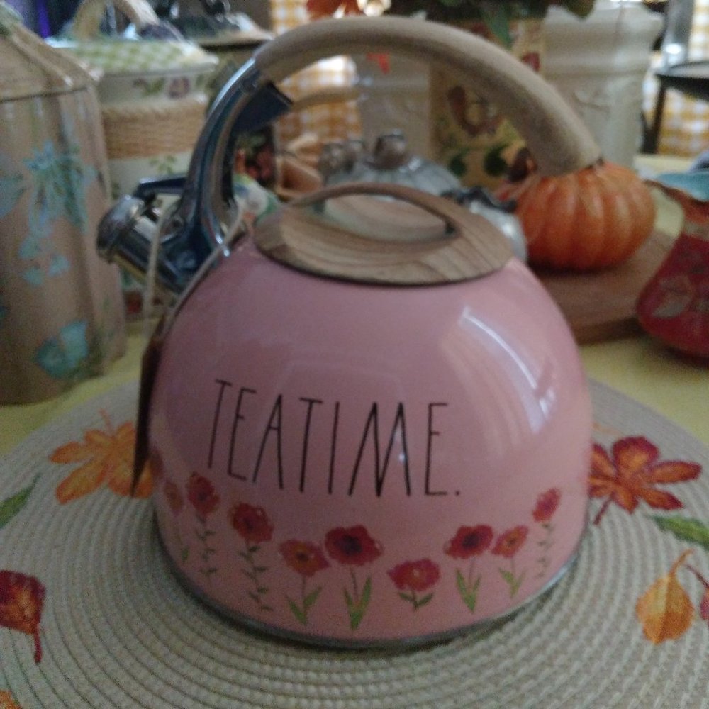 New Rae Dunn Tea Pot in a lovely Floral Pattern